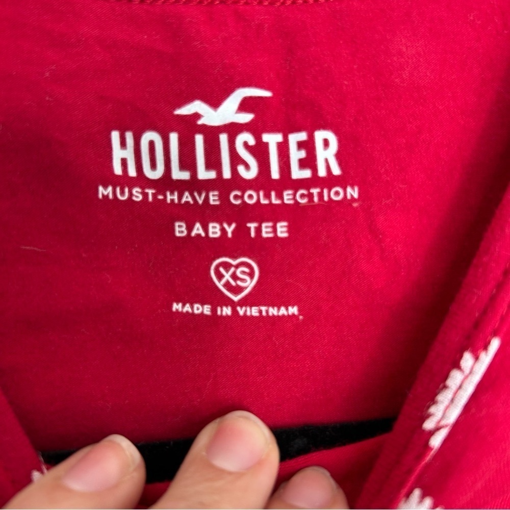 Hollister‎ daisy red baby tee size XS - Picture 3 of 5